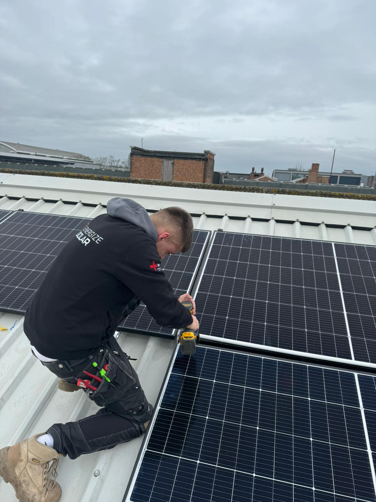 Tableau Display 10-12 Lombard Rd, London